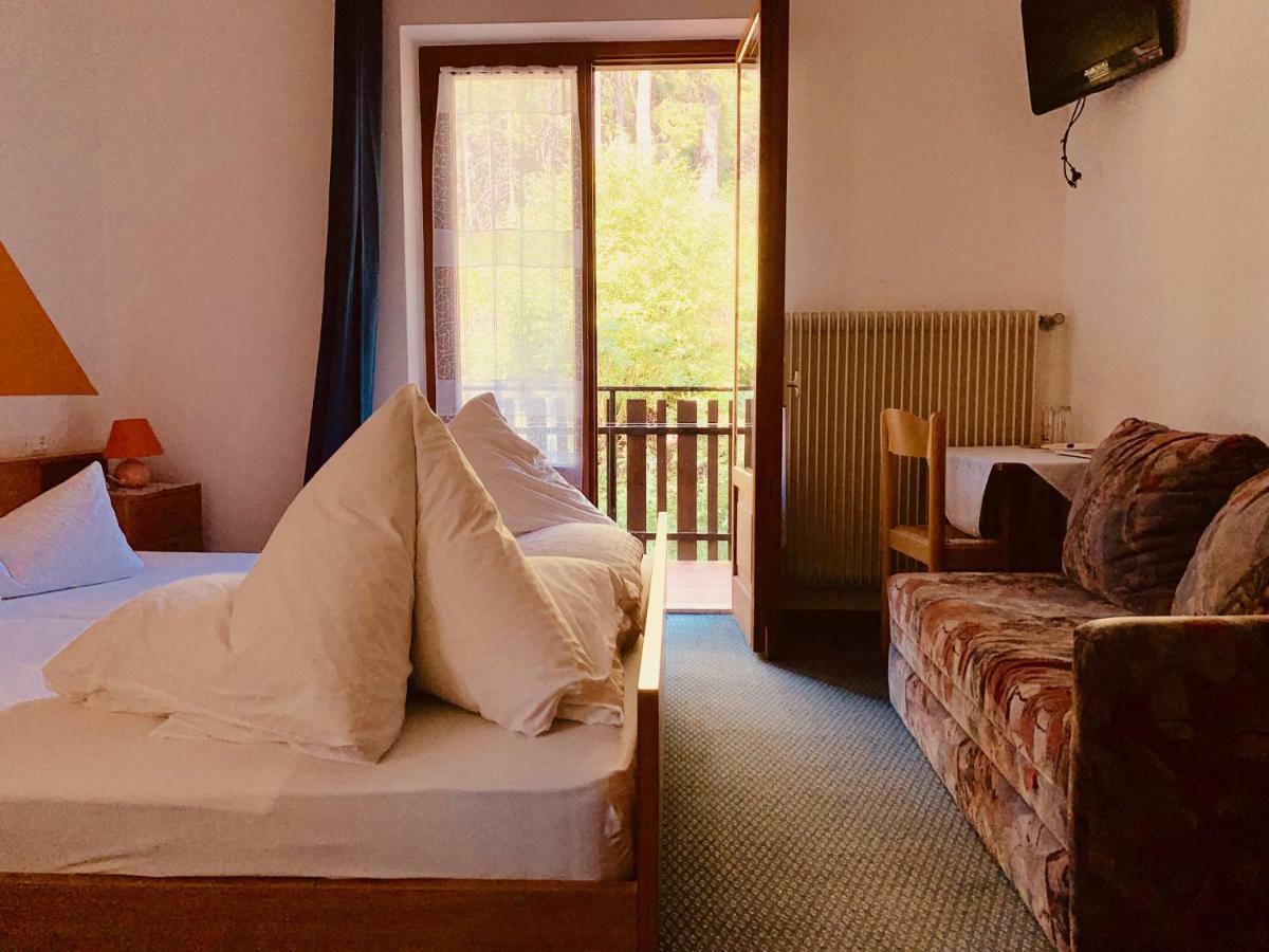 Laugen Cafè, Pizza, Bed & Breakfast