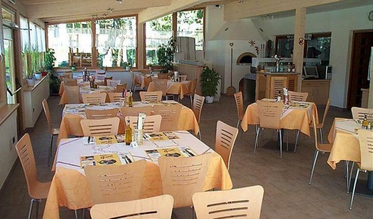 Bed & Breakfast Laugen Cafè, Pizza, *